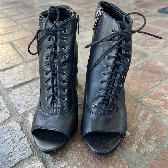 Vince Camuto Cleia Lace Up Open Toe Bootie Black Leather Size 7.5 - Picture 2 of 6